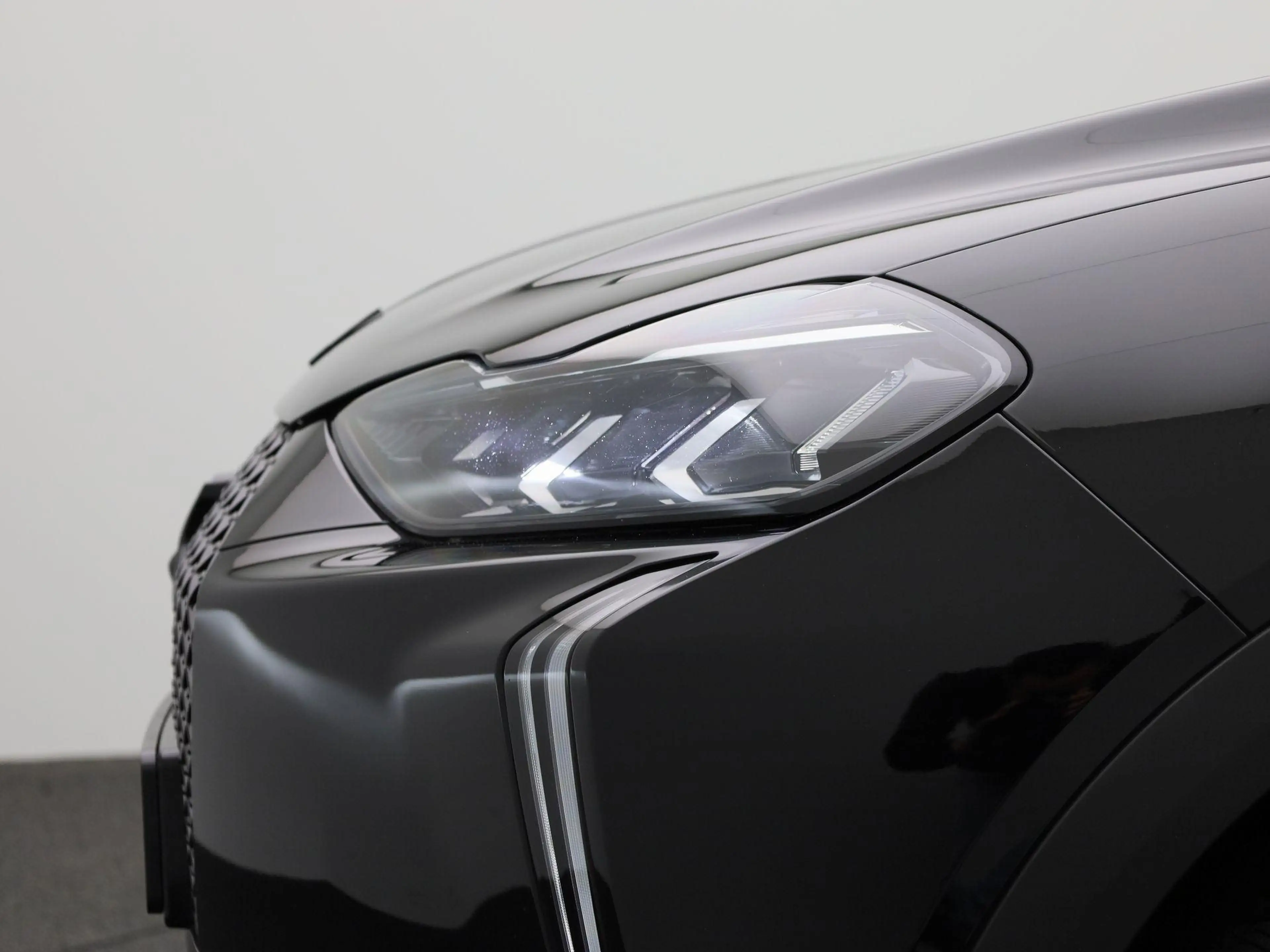 DS Automobiles DS 3 Crossback E-Tense PERFORMANCE Line + | Head-up Display | Ach — photo 15