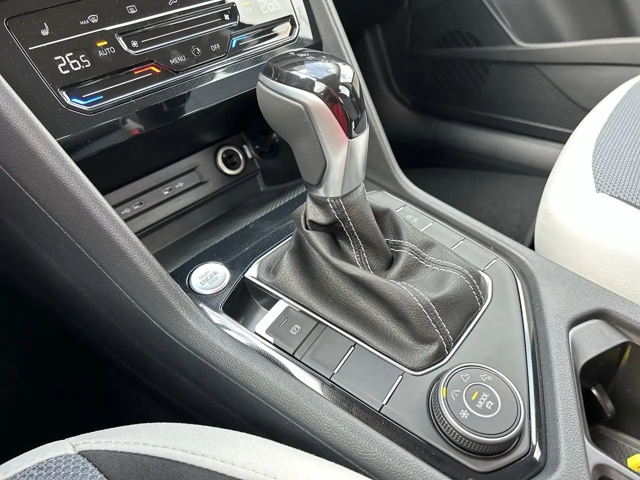 Volkswagen Taos снимка Volkswagen Taos