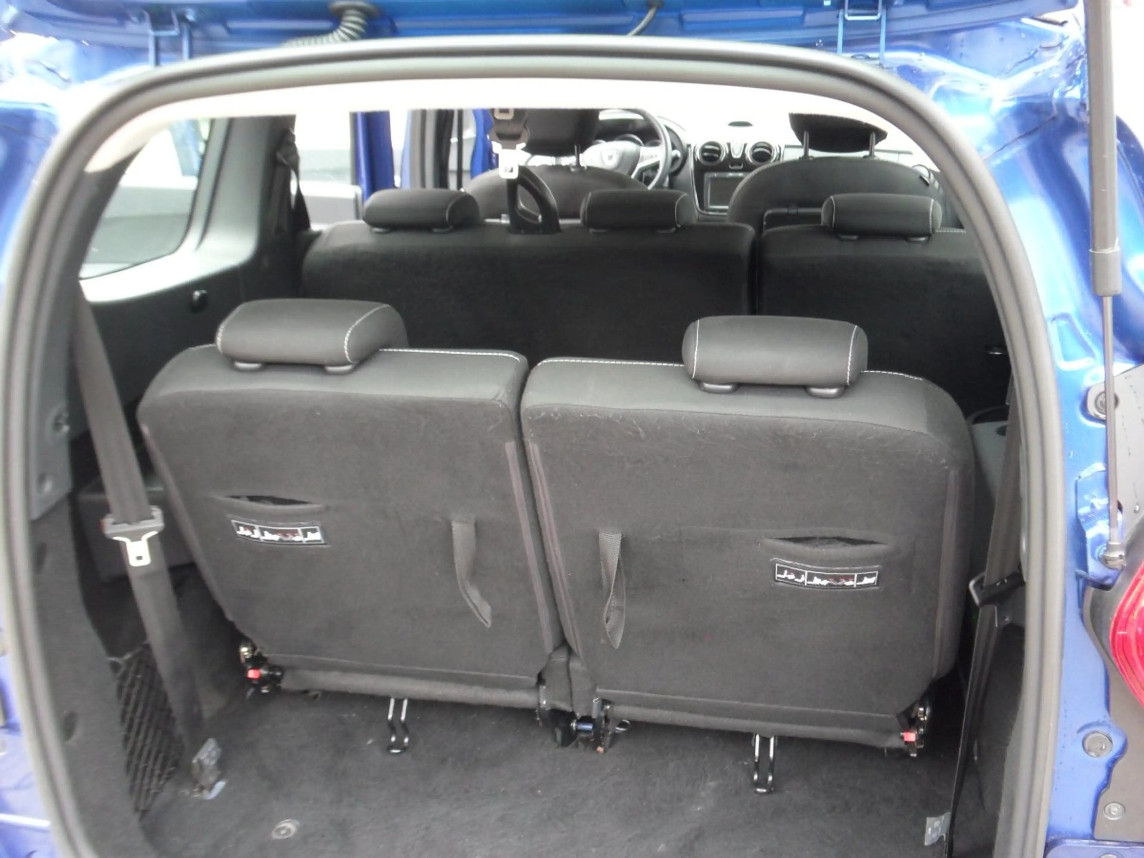 Dacia Lodgy 1.3 TCe 100 EU6d-T Comfort 7-Sitzer — photo 7