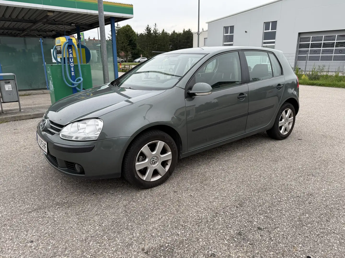 Volkswagen Golf Comfortline 1,9 TDI 4MOTION - 2