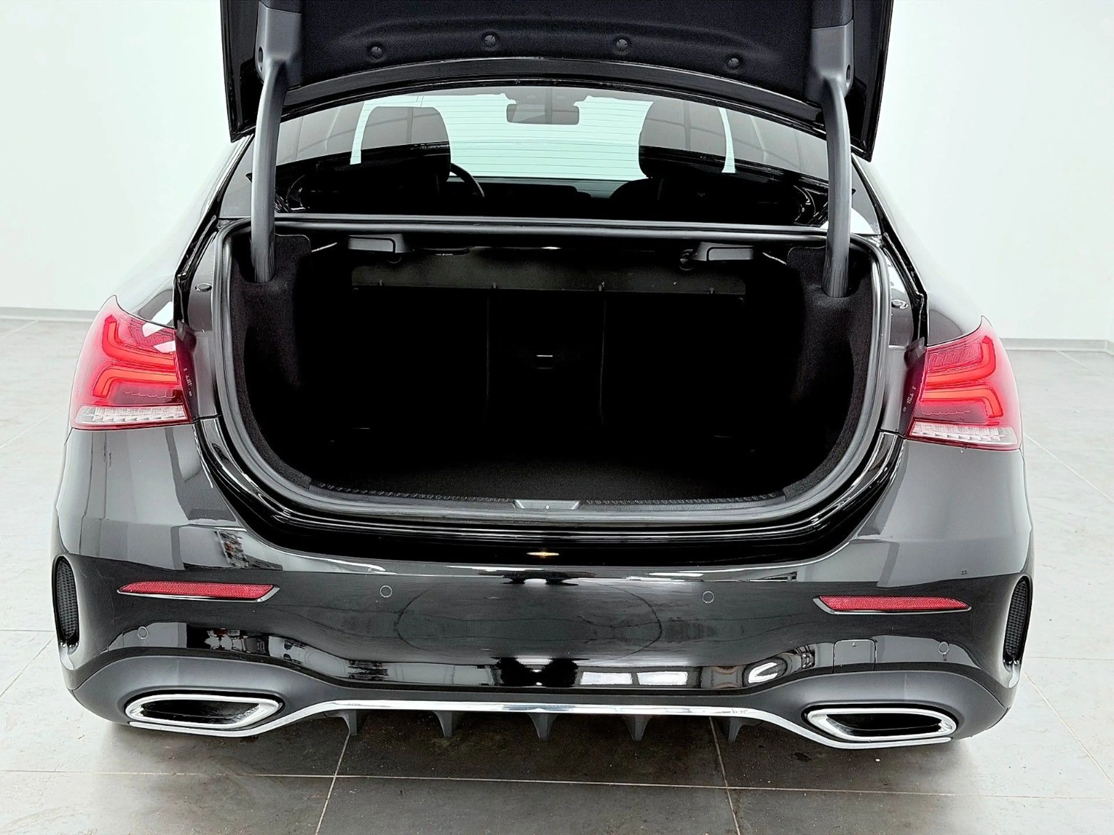 Mercedes-Benz A 220 d 4Matic AMG LINE.NAVI.LED.KAM.EURO6 — photo 7