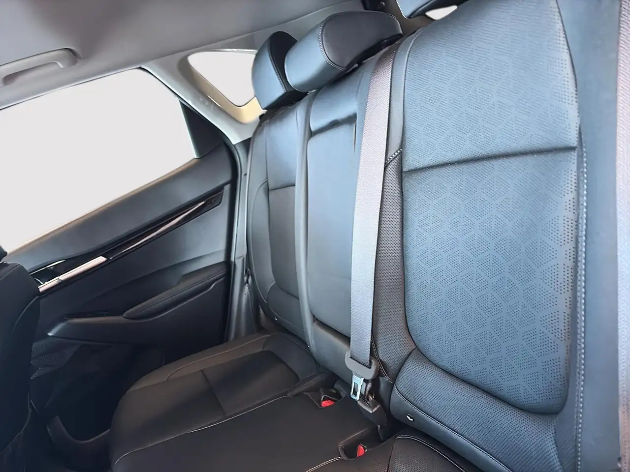 Kia Seltos снимка Kia Seltos