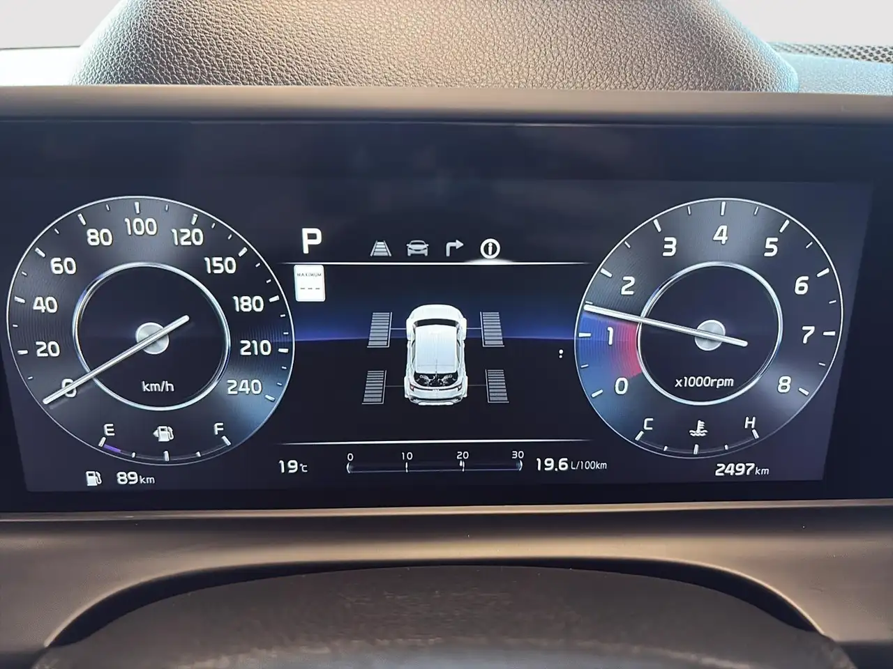 Kia Seltos снимка Kia Seltos