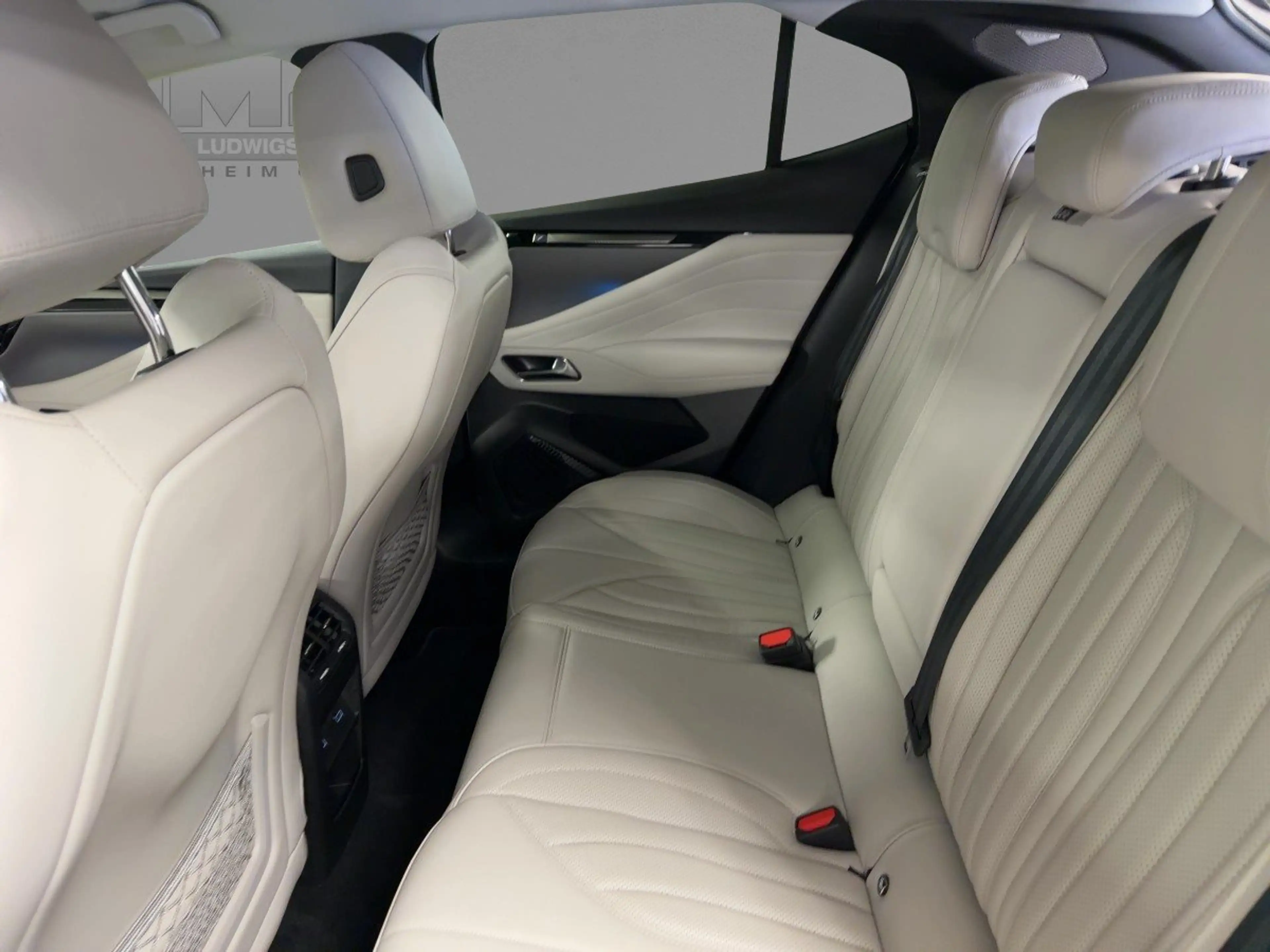DS Automobiles DS 4 4 1.2 PureTech 130 S&S Esprit de Voyage SHZ+Kam. — photo 10