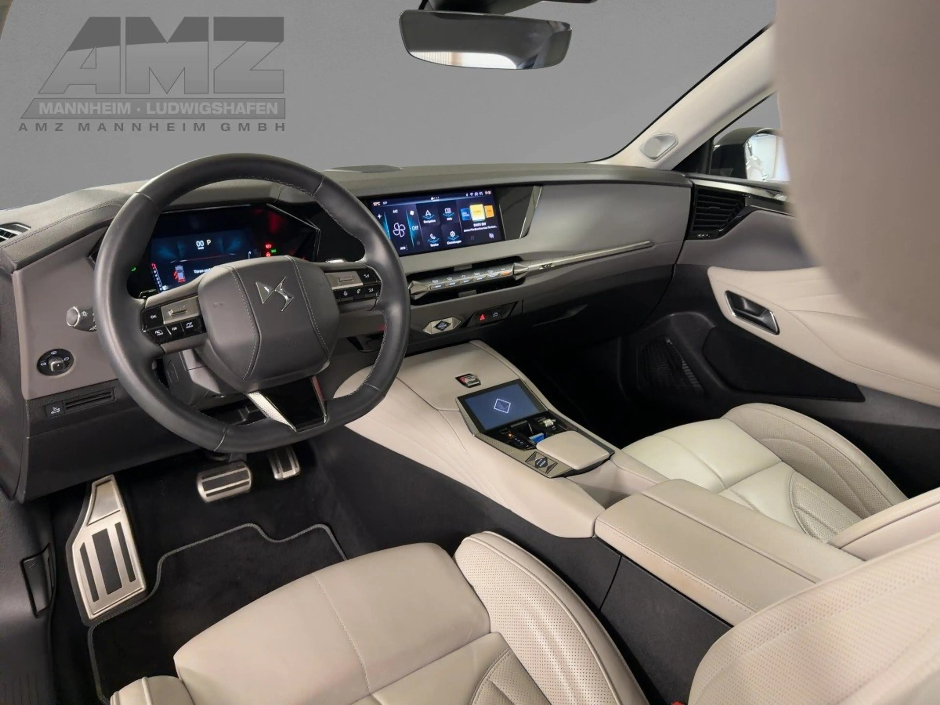DS Automobiles DS 4 4 1.2 PureTech 130 S&S Esprit de Voyage SHZ+Kam. — photo 11