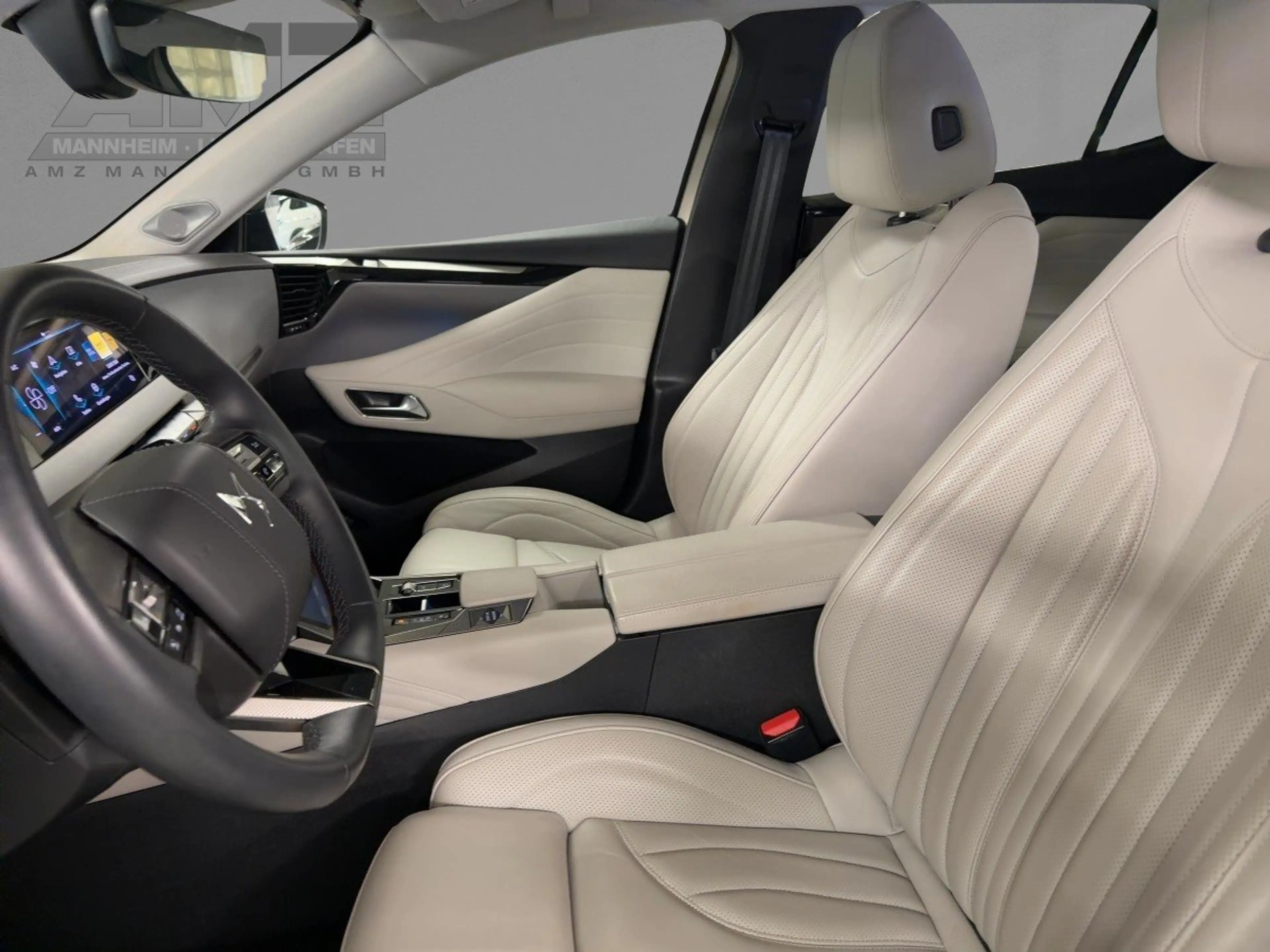 DS Automobiles DS 4 4 1.2 PureTech 130 S&S Esprit de Voyage SHZ+Kam. — photo 9