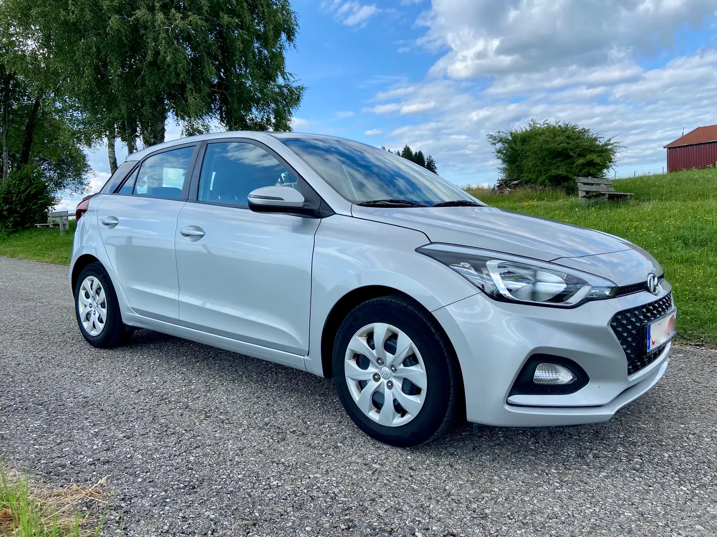 Hyundai i20 Select Klima Silber - 2