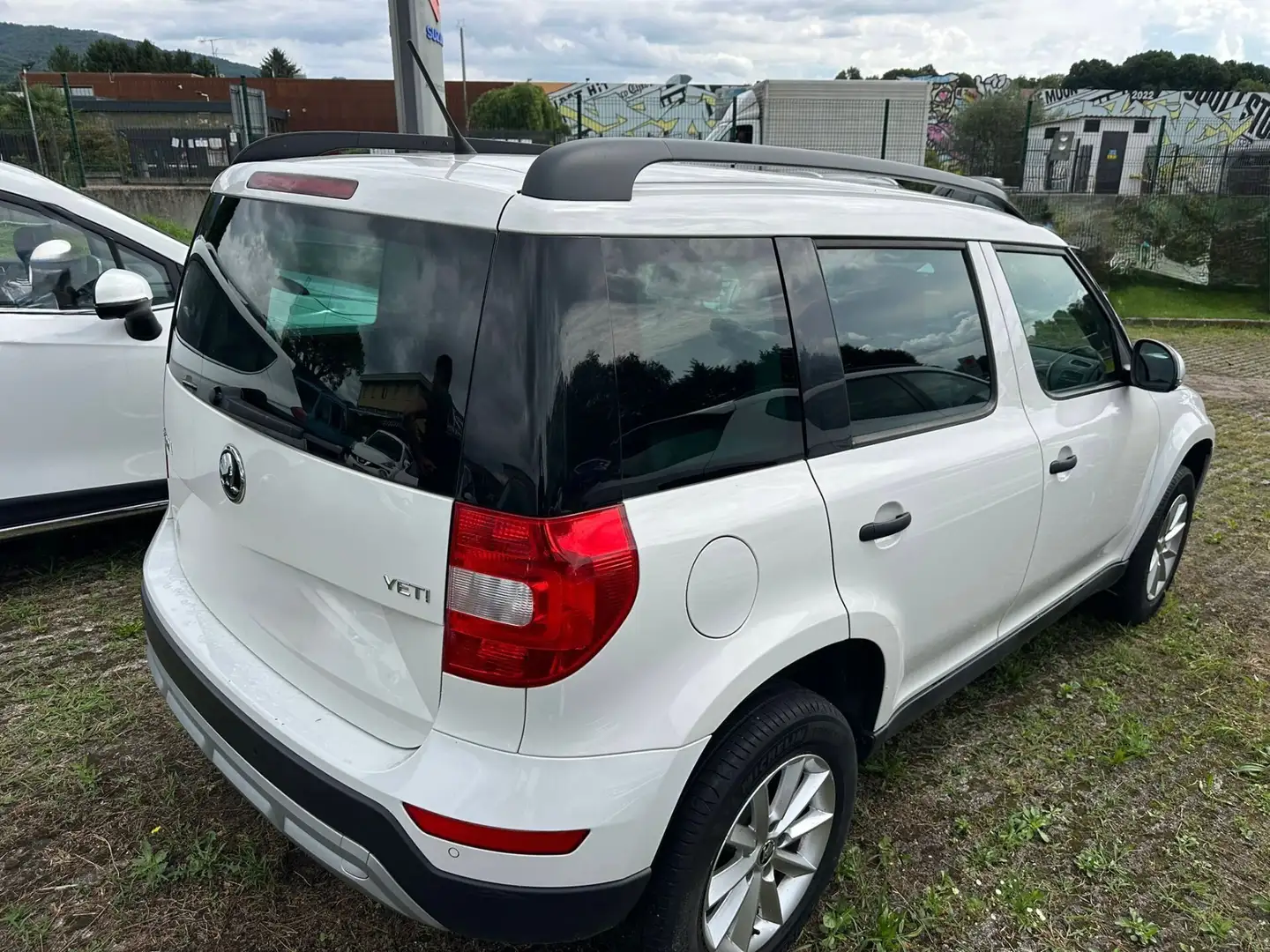 Skoda Yeti Yeti 1.2 TSI Easy Bianco - 2