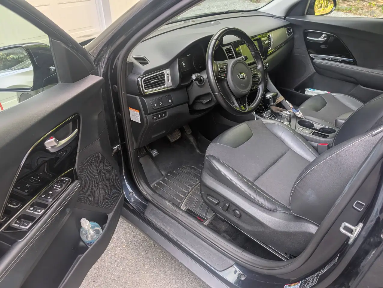 Kia Niro photo Kia Niro