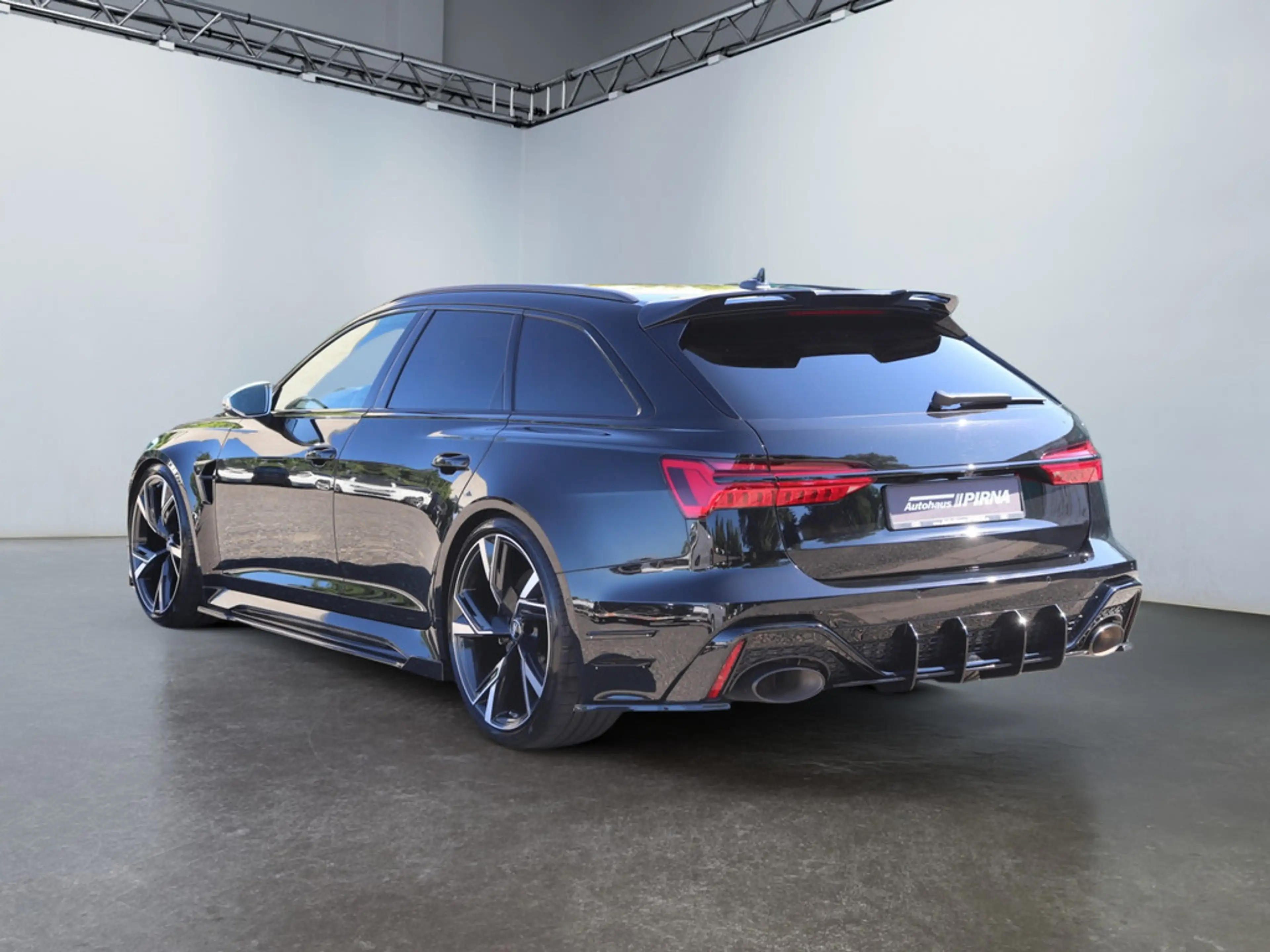 Audi RS6 Avant 4.0 TFSI quattro #305km/h #Keramik — photo 4