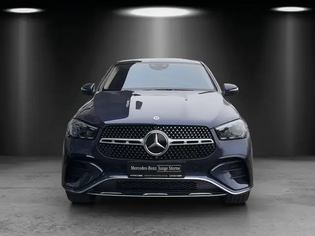 Mercedes-Benz 450 view 5