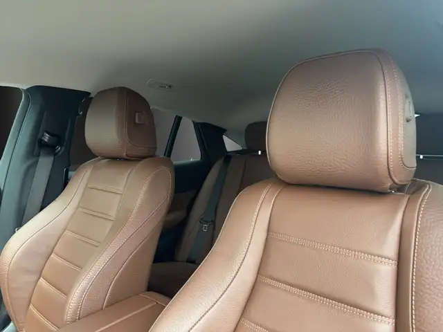 Mercedes-Benz 450 view 8
