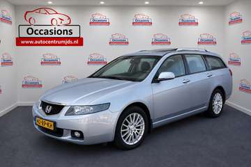 Tourer 2.0i Sport