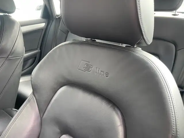 Audi A4 view 13
