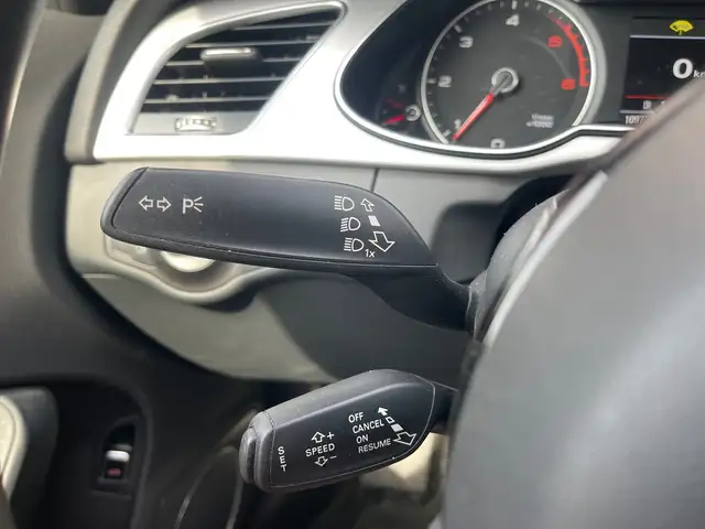 Audi A4 view 17