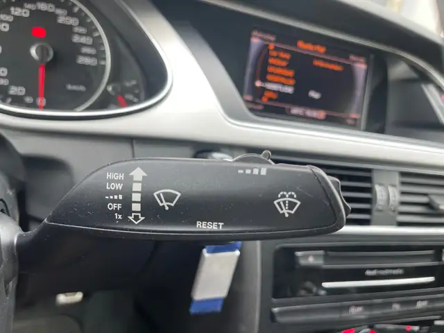 Audi A4 view 18