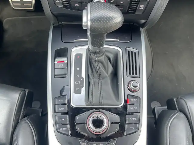Audi A4 view 23