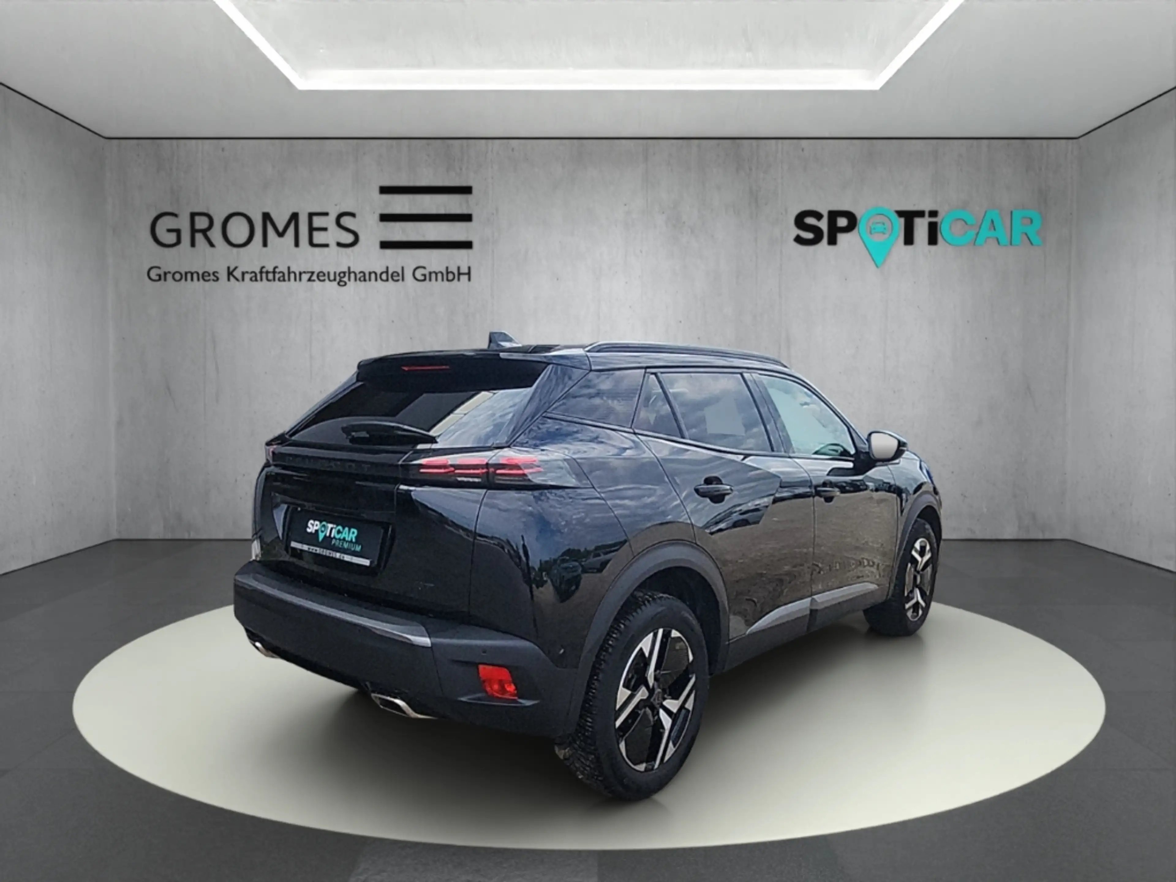 Peugeot 2008 GT PT 130 EAT8 Navi LED ACC 360 Kamera Apple CarPl — photo 3