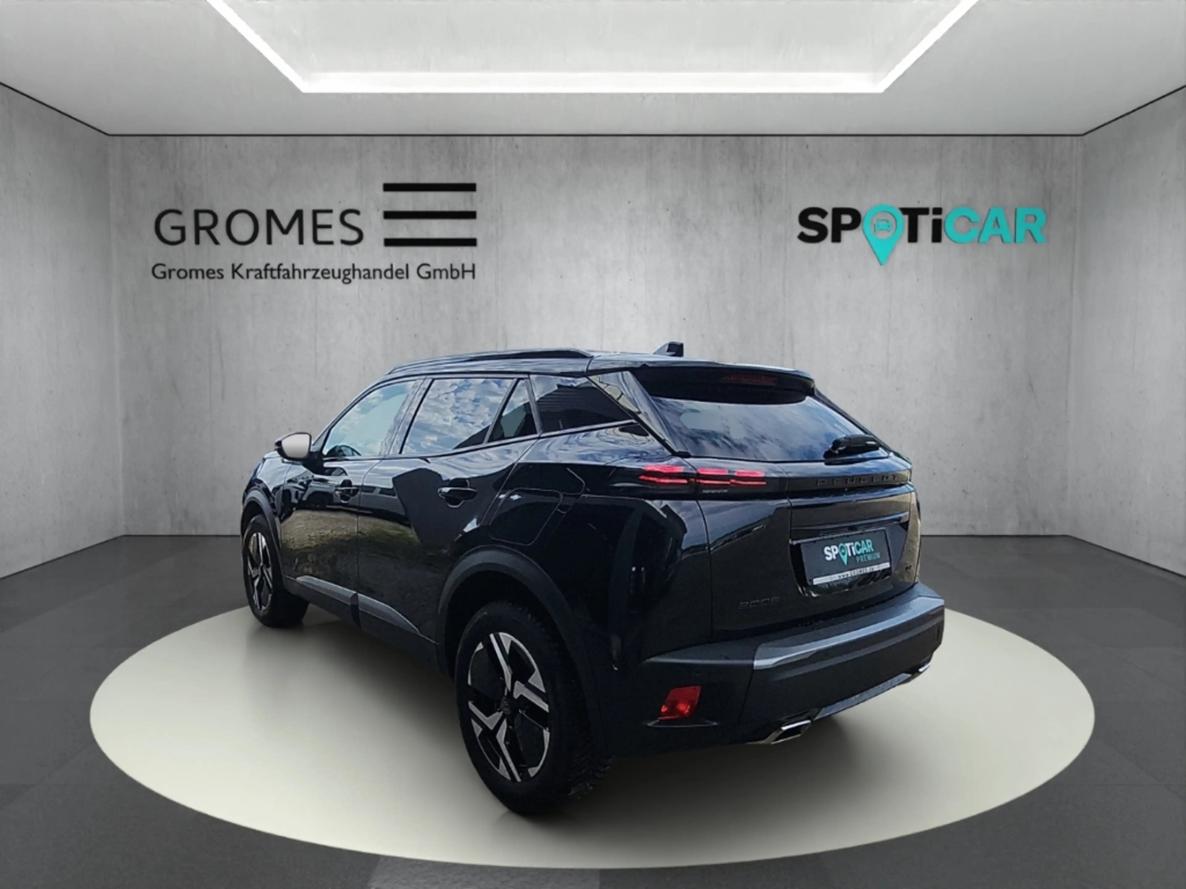 Peugeot 2008 GT PT 130 EAT8 Navi LED ACC 360 Kamera Apple CarPl — photo 5