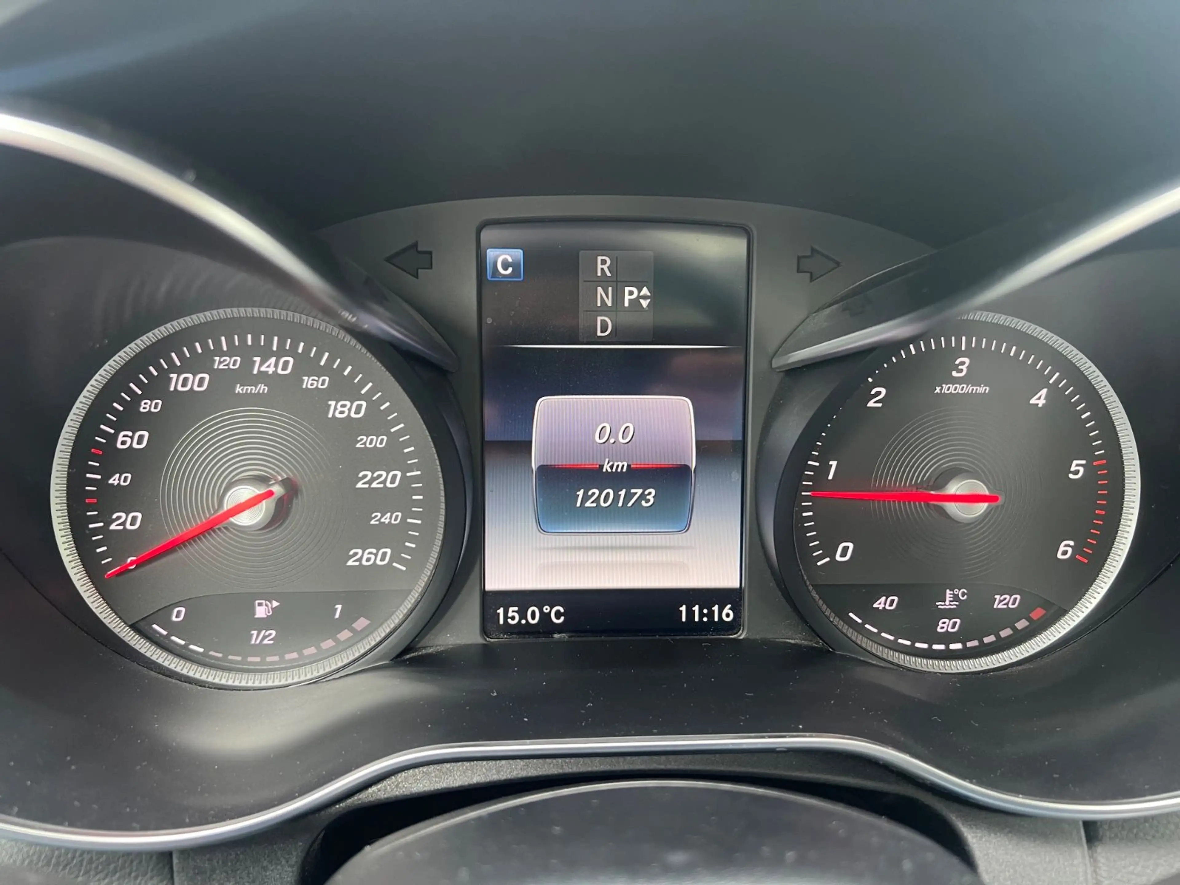 Mercedes-Benz C 250 T-Modell / AHK / Pano./ LED — photo 10