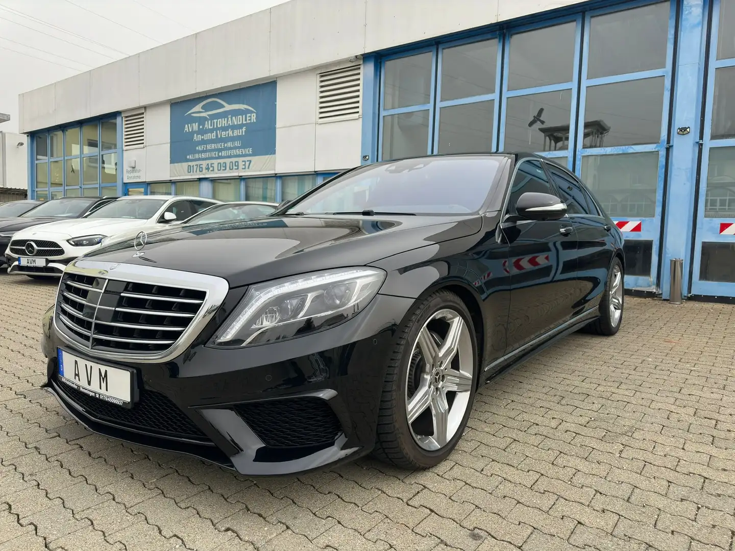 Mercedes-Benz S 350 d L KEYLESS/360°/PANO/NACHTSICHT Schwarz - 1