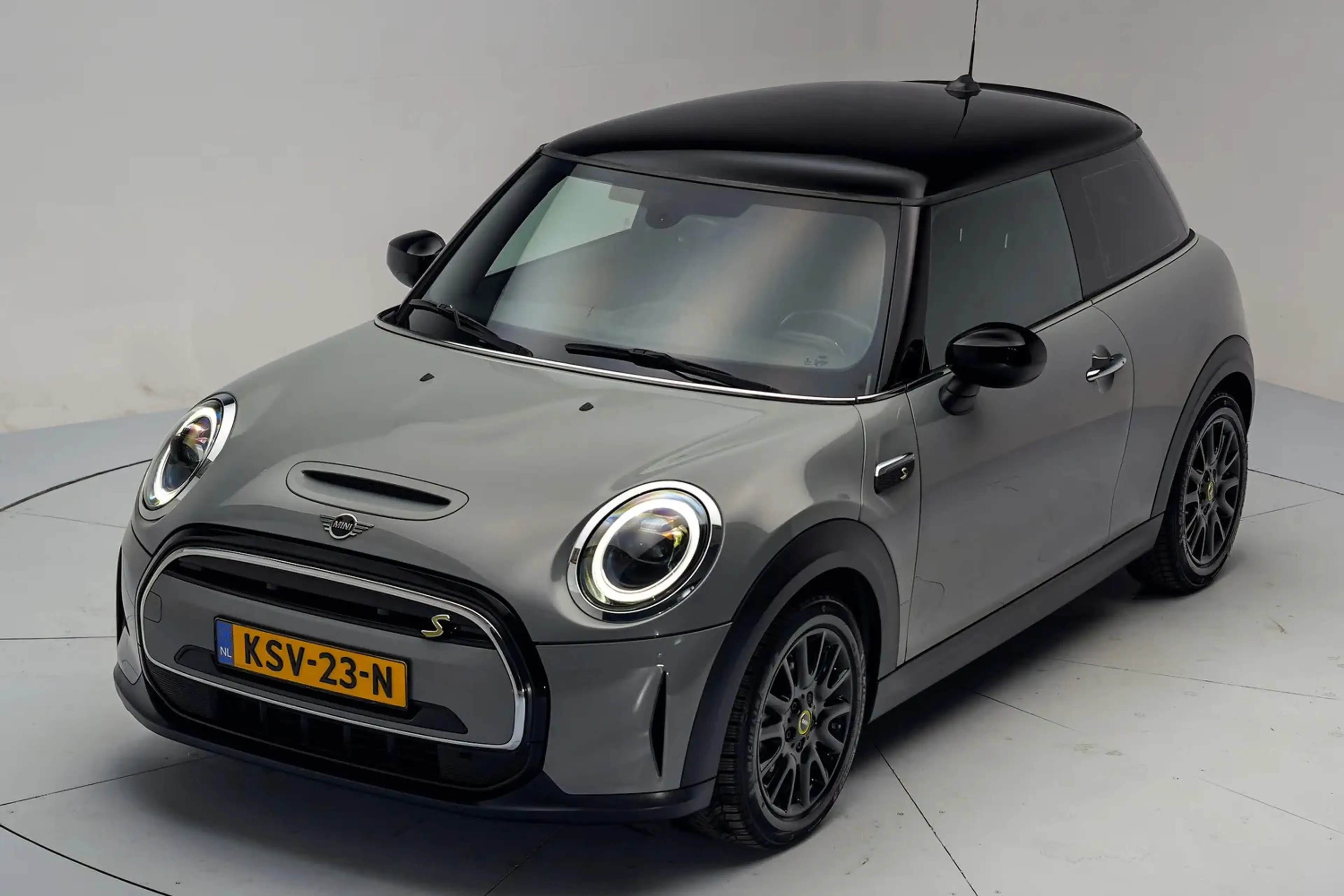 MINI Mini Electric Classic 33 kWh [ Navi Apple/Android — photo 14