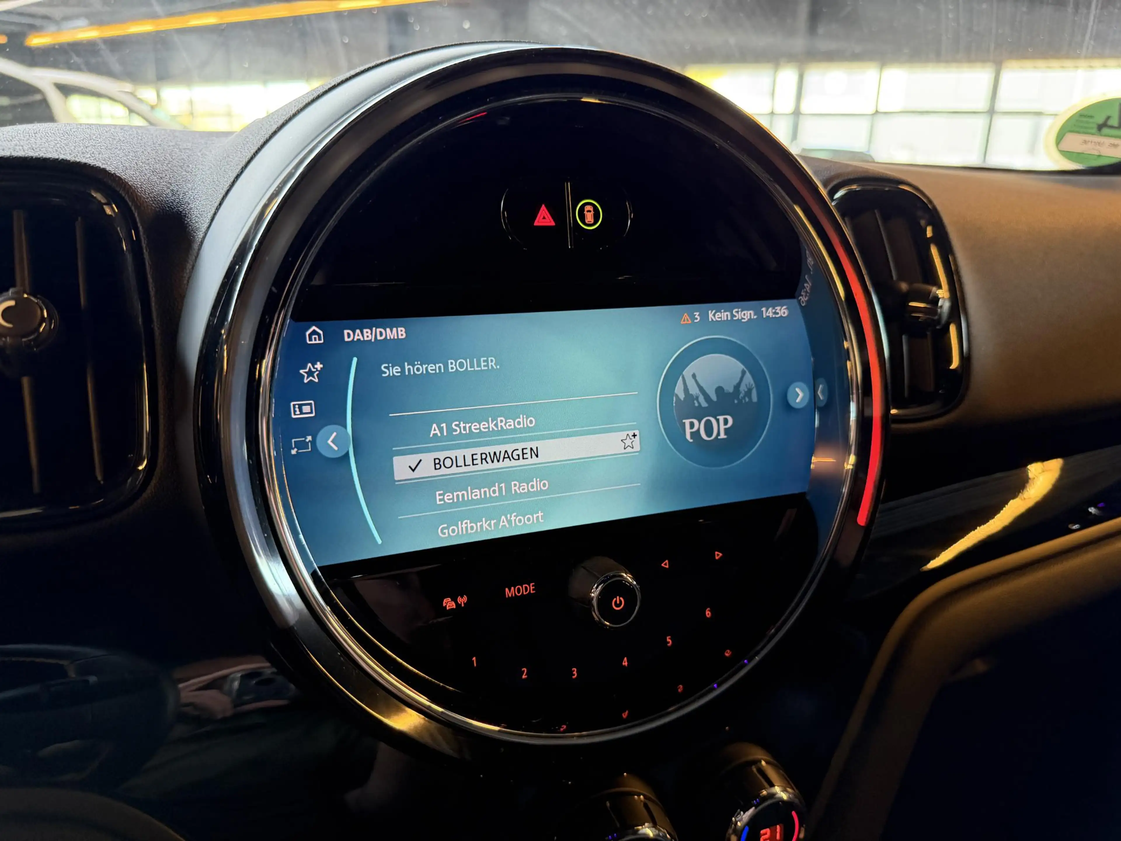 MINI Cooper SE Countryman 1.5 ALL4 Essential | Leder | Camera | Black Optic — photo 11