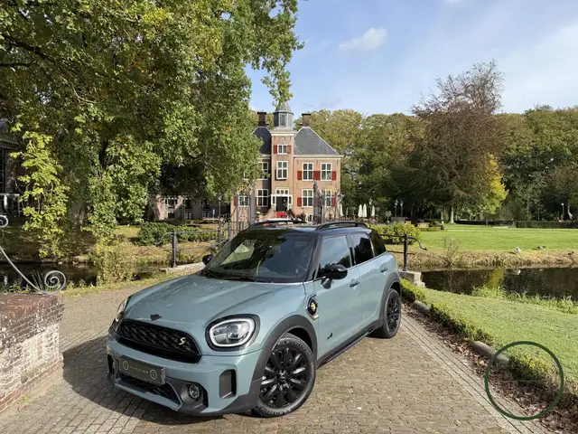 MINI Cooper SE Countryman 1.5 ALL4 Essential | Leder | Camera | Black Optic