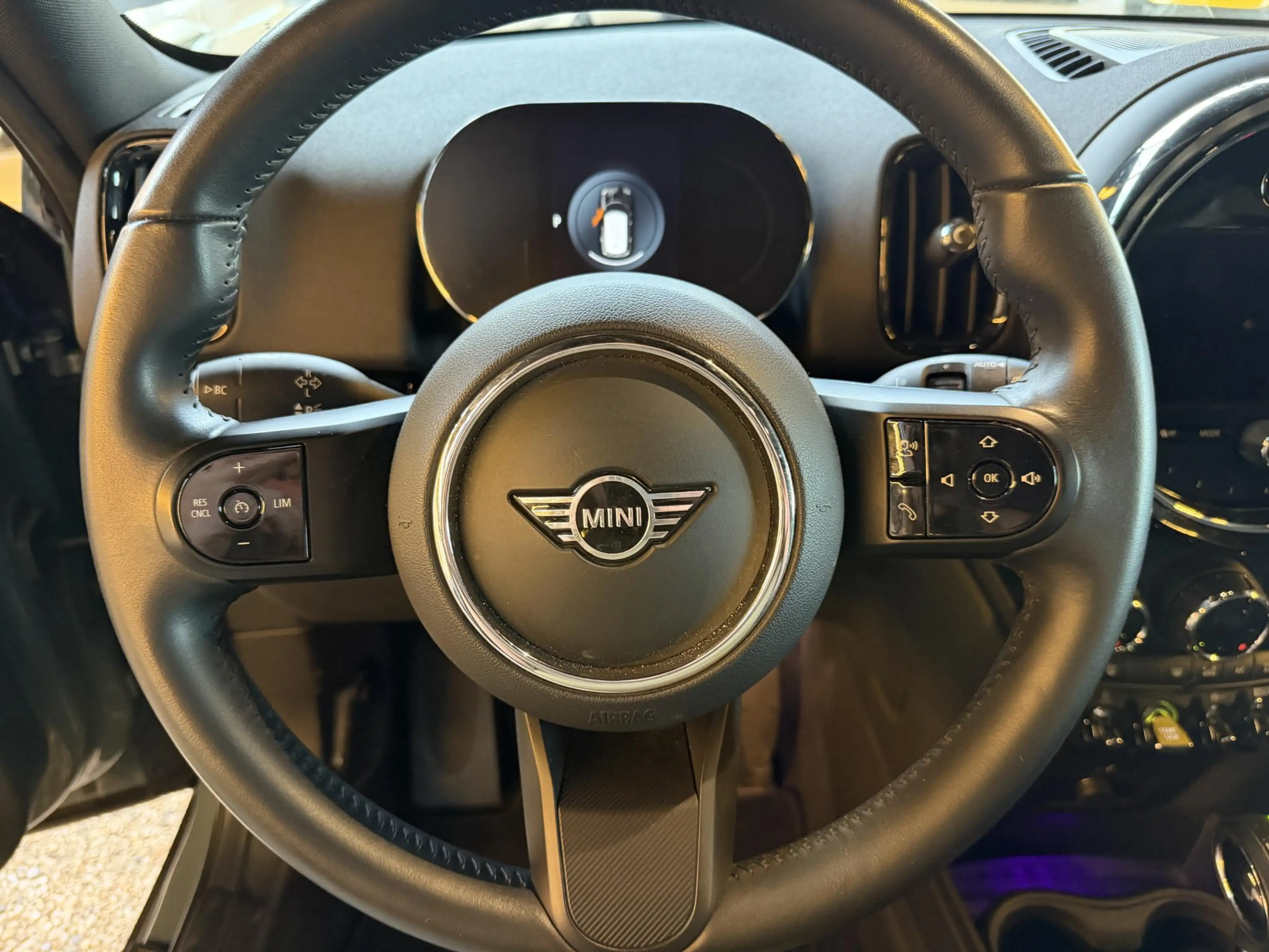 MINI Cooper SE Countryman 1.5 ALL4 Essential | Leder | Camera | Black Optic — photo 9