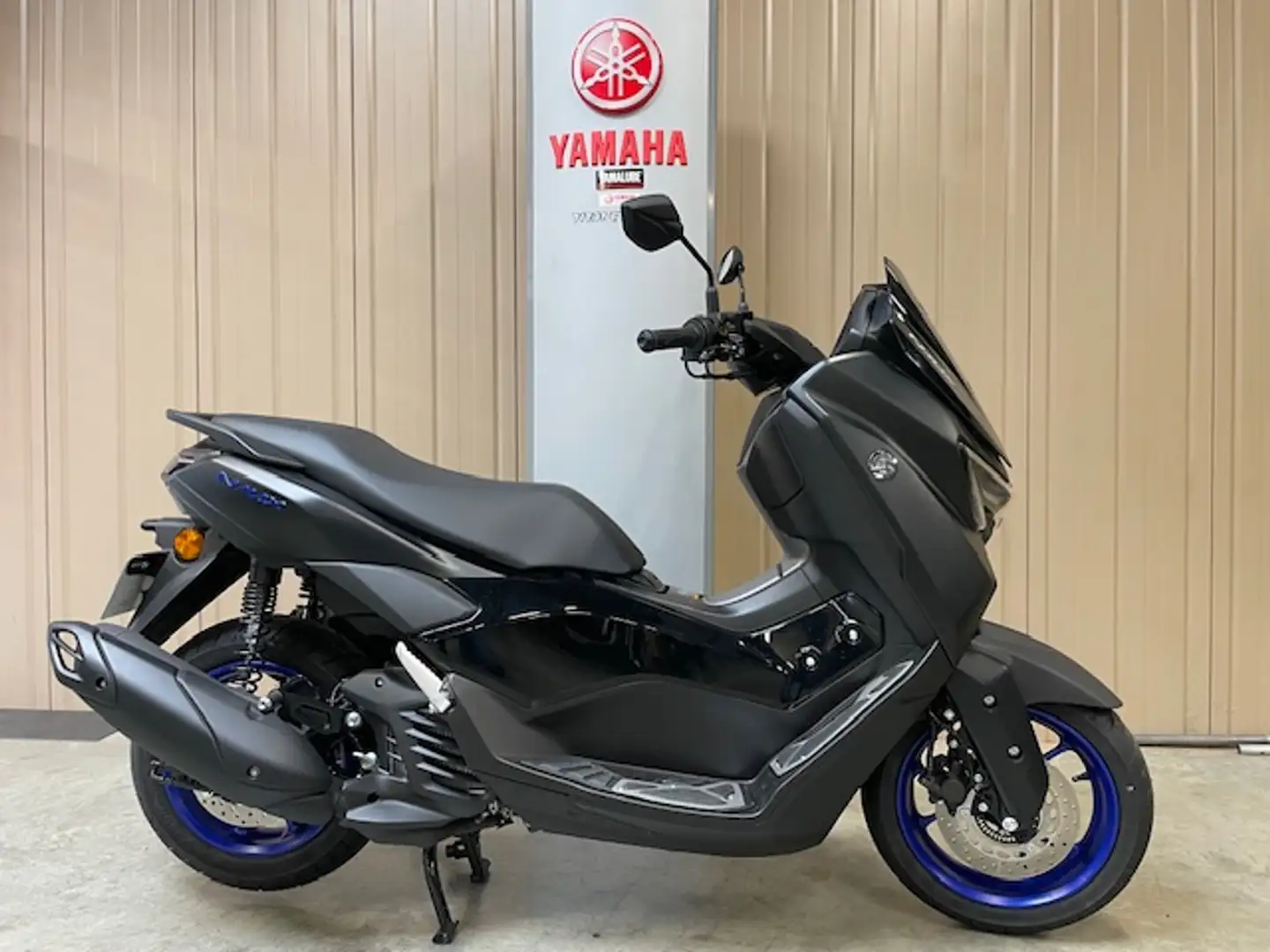 Yamaha NMAX - 2