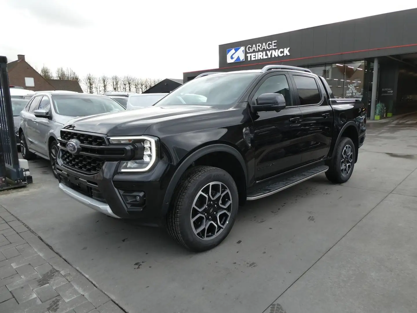 Ford Ranger 3.0 V6 240pk automaat WILDTRAK 4x4 Stock (79874) Gris - 2