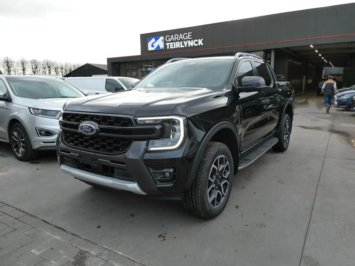 Ford Ranger 3.0 V6 240pk automaat WILDTRAK 4x4 Stock (79874) Gris - 1