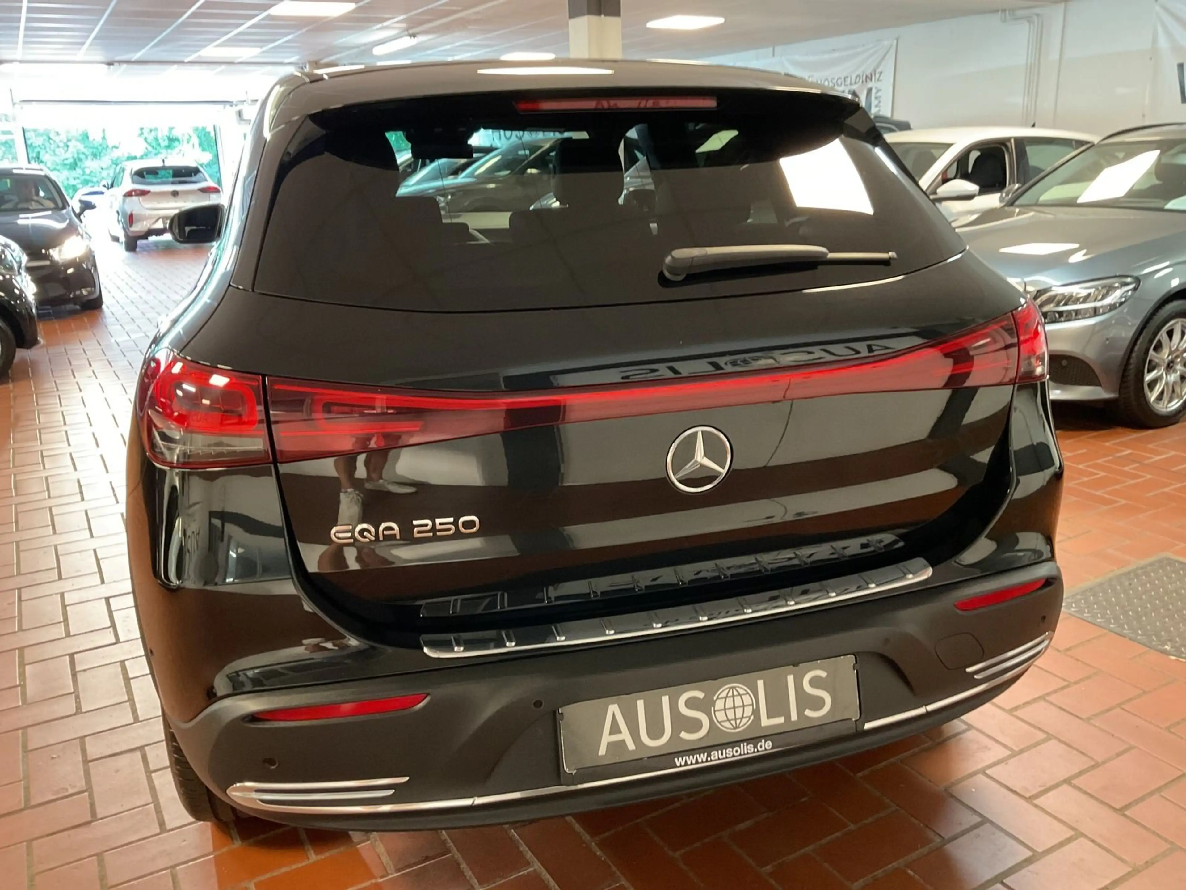 Mercedes-Benz EQA 250 Progressive Head UP,360 Kamera — photo 6