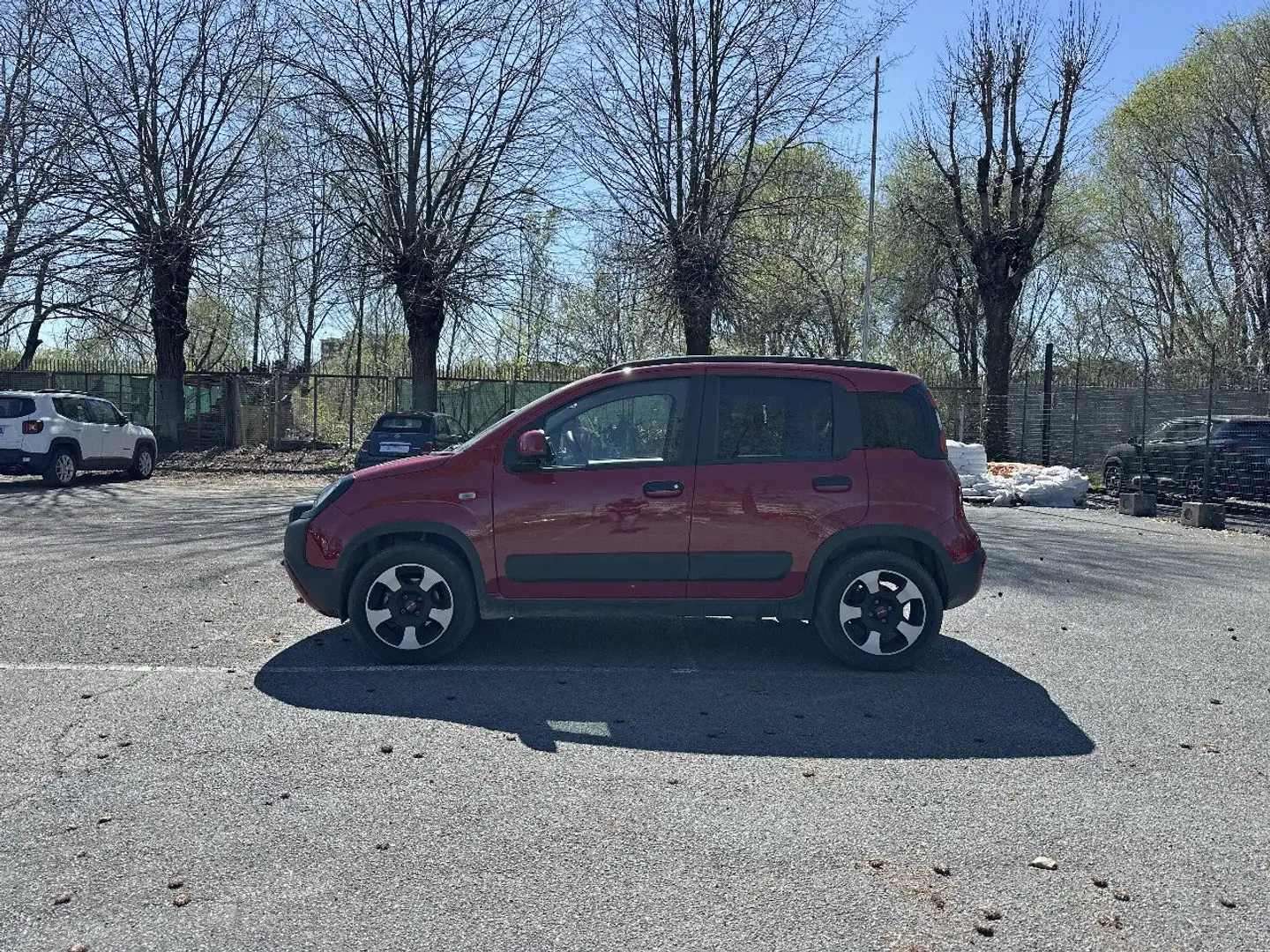 Fiat Panda 1.0 FireFly 70cv S&S Hybrid Cross Rosso - 2