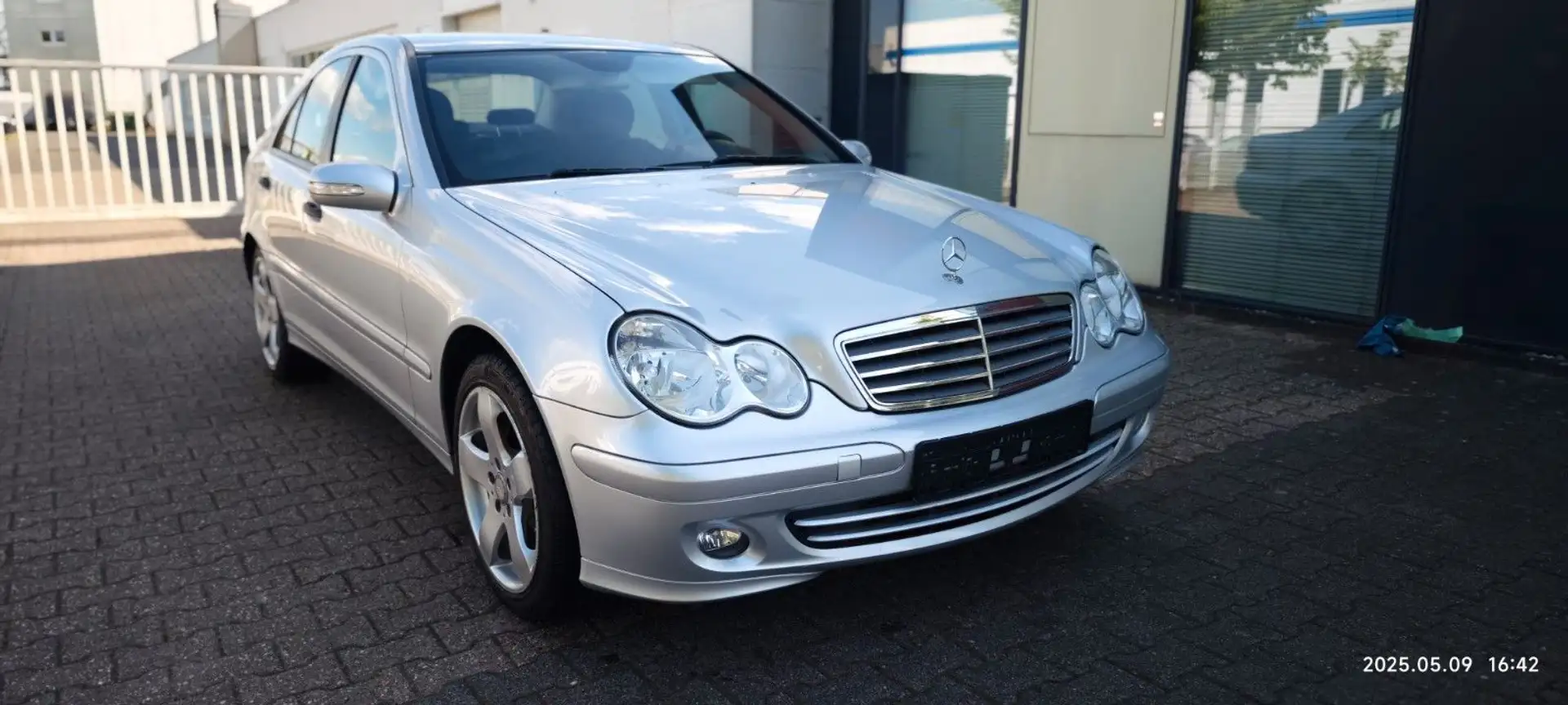 Mercedes-Benz C 200 C -Klasse Lim. C 200 CDI Automatik Ezüst - 2