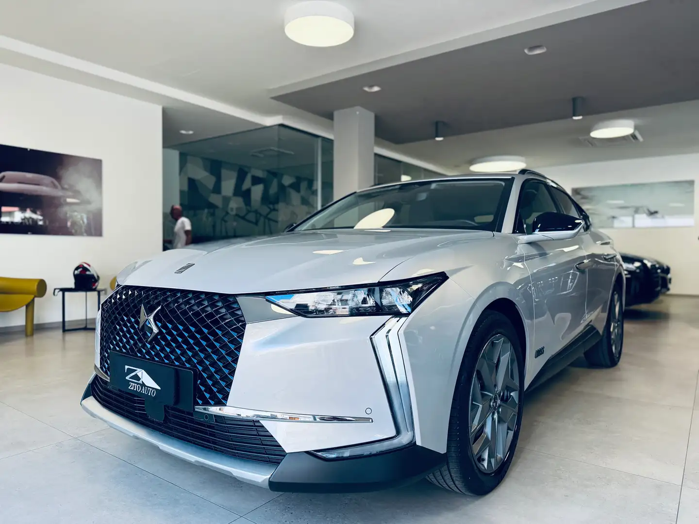 DS Automobiles DS 4 1.5 bluehdi Cross Trocadero 130cv auto Grigio - 1