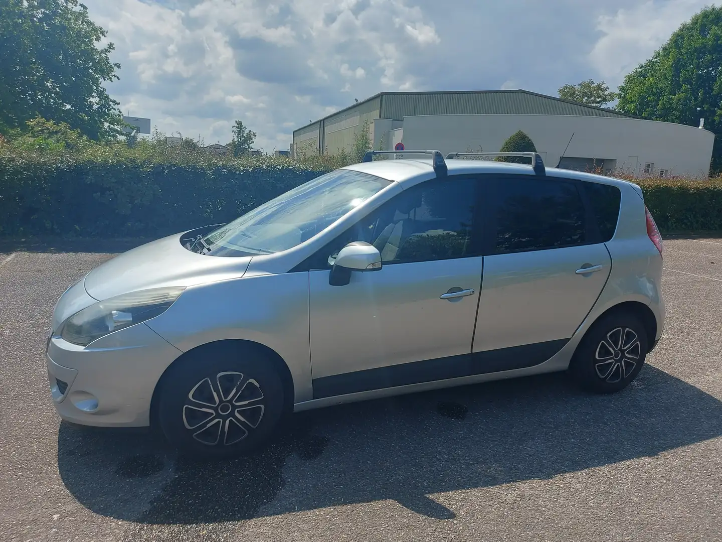 Renault Scenic Scenic III dCi 95 FAP eco2 Authentique Gris - 1