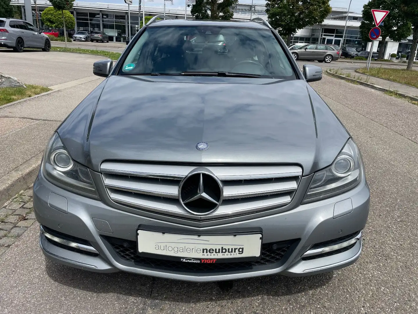 Mercedes-Benz C 220 T-MODELL C 220 T CDI BLUEEFFICIENCY Silber - 2