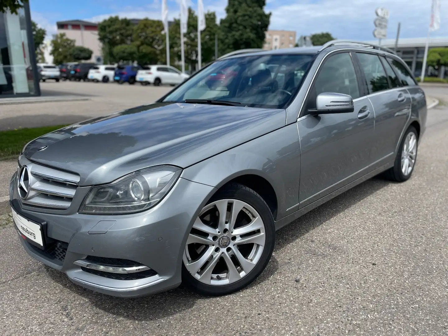 Mercedes-Benz C 220 T-MODELL C 220 T CDI BLUEEFFICIENCY Silber - 1
