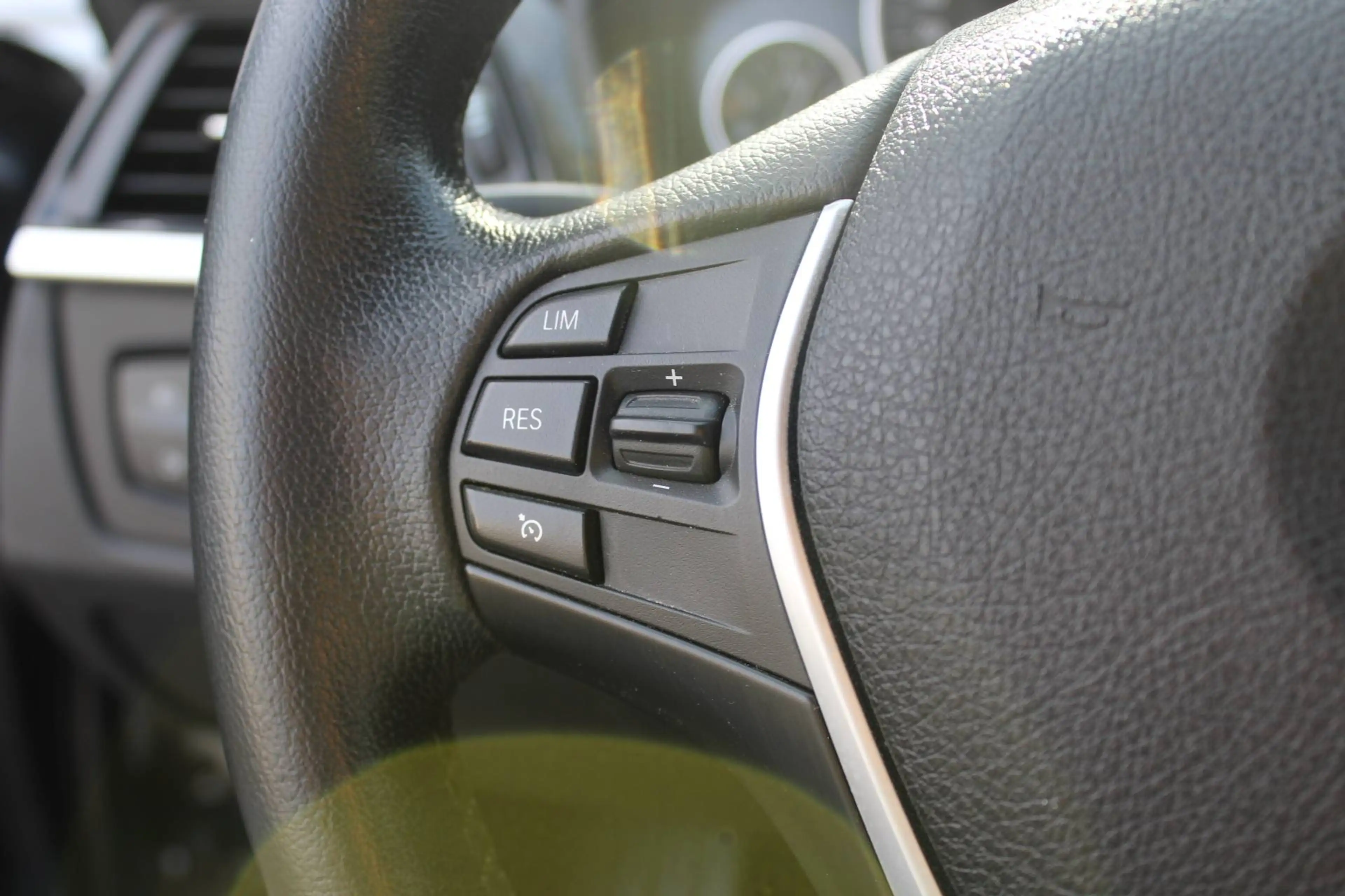 BMW 316 316i High Executive Automaat — photo 15