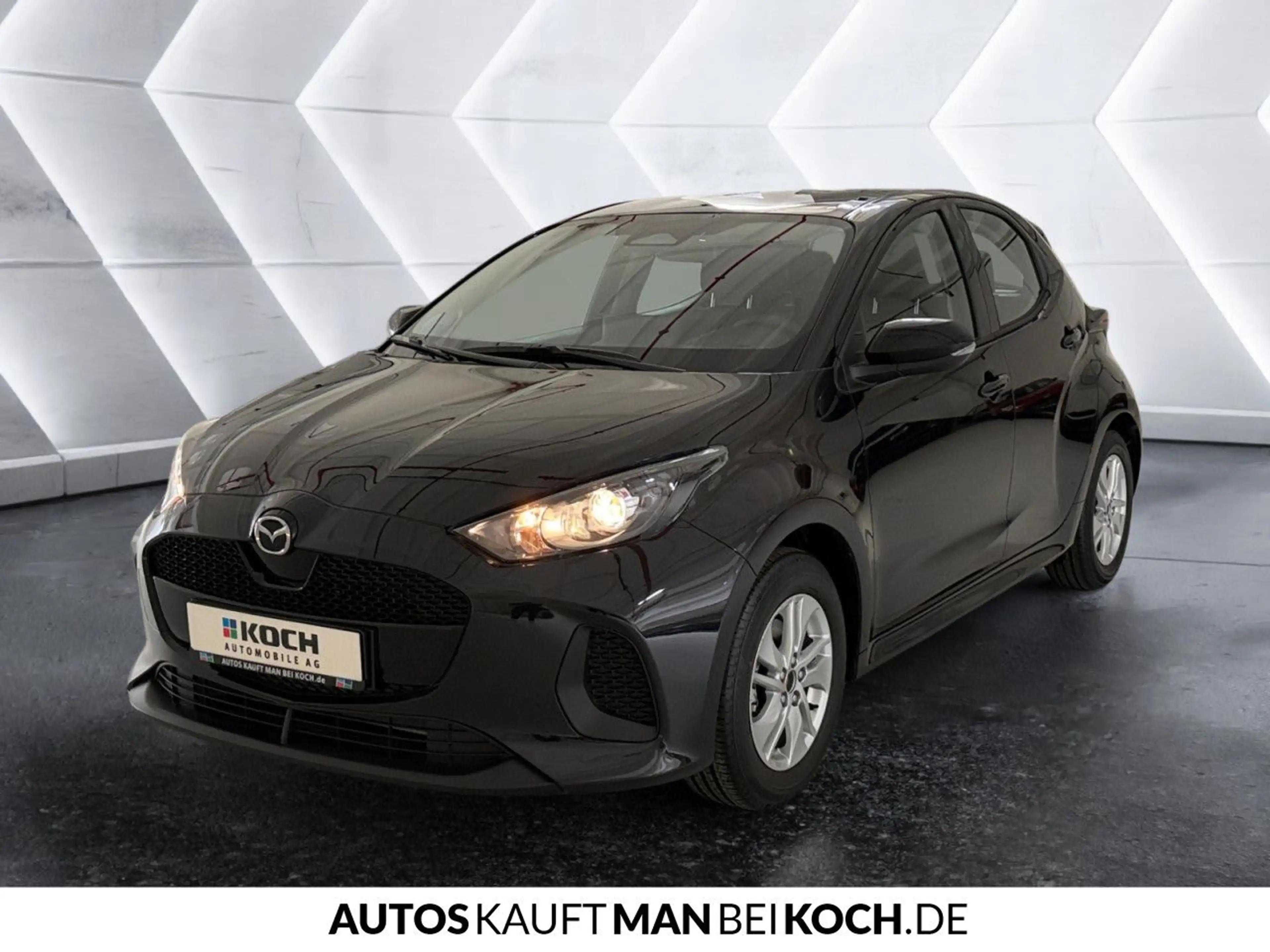 Mazda 2 Hybrid 1.5 VVT-i 116 CVT CENTRE-LINE SH R-Cam AC — photo 3