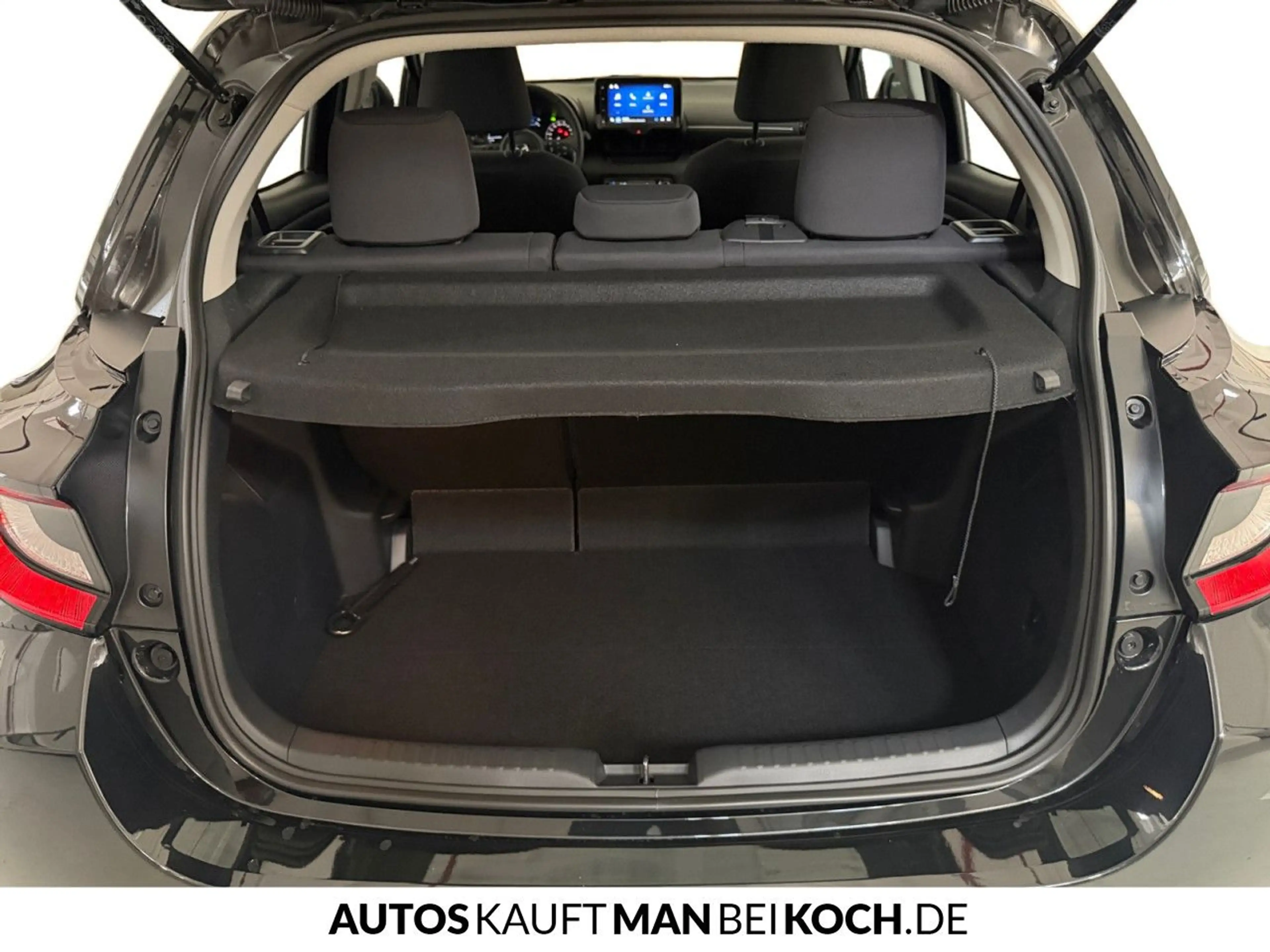 Mazda 2 Hybrid 1.5 VVT-i 116 CVT CENTRE-LINE SH R-Cam AC — photo 15