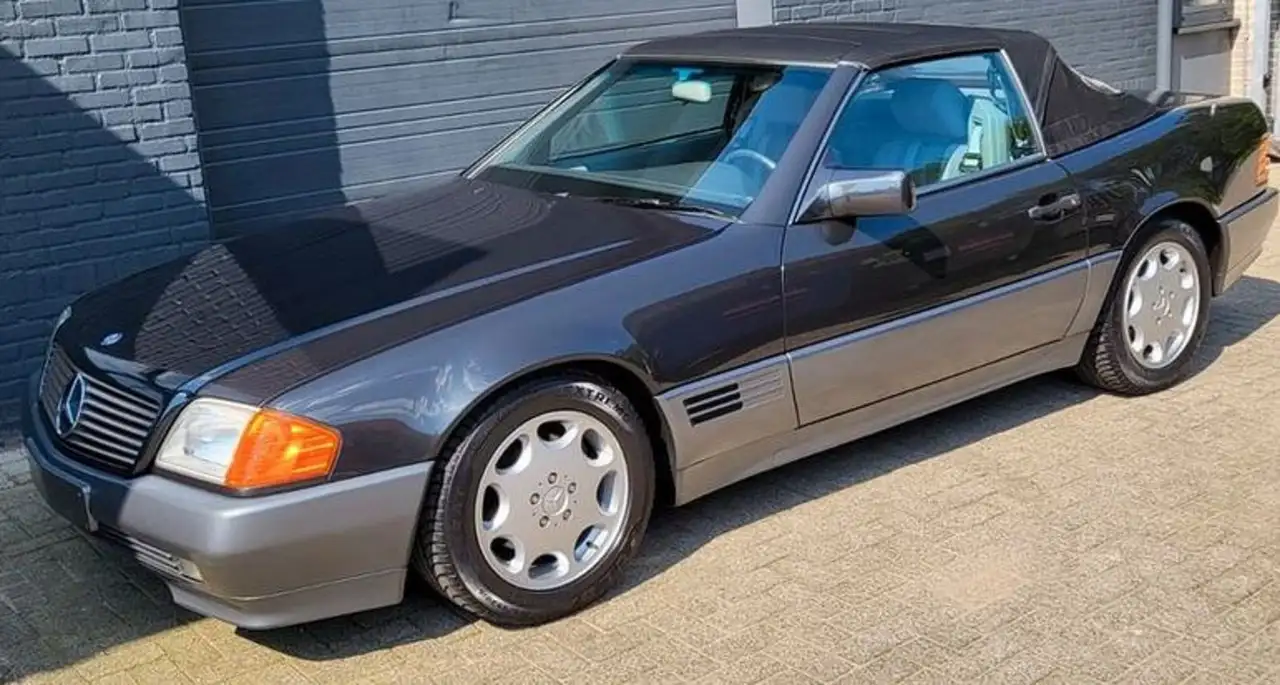Mercedes-Benz SL 300