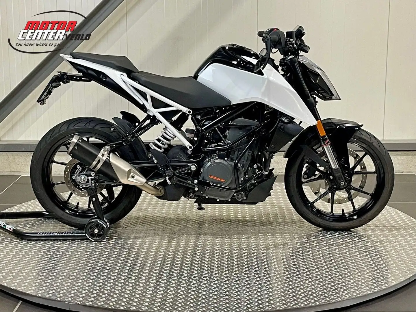 KTM 390 Duke ABS Noir - 1