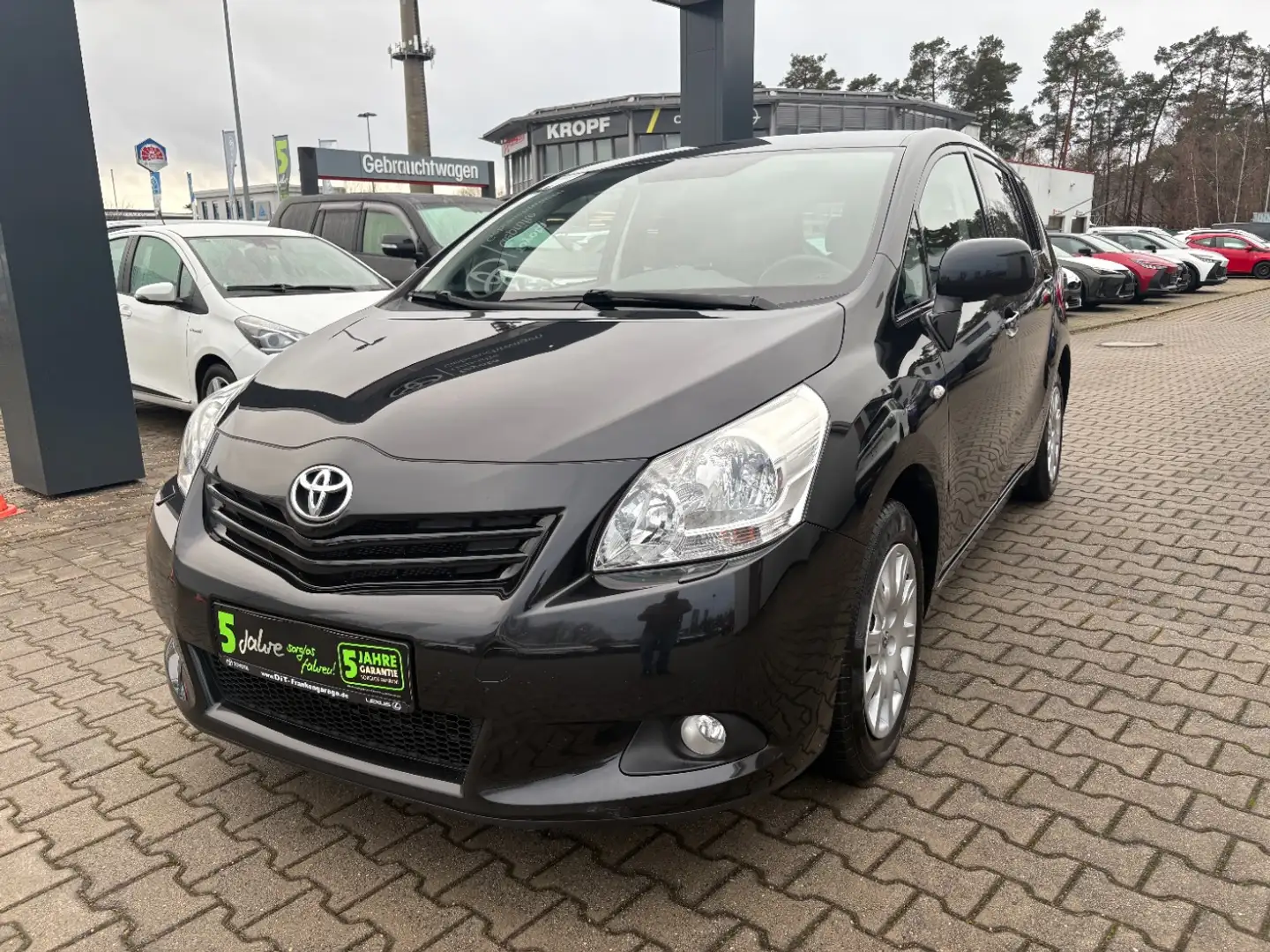 Toyota Verso 1.8 7-Sitzer Life Navi, Kamera, SHZ, 8-fach Negru - 2
