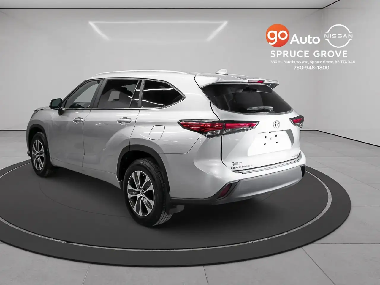 Toyota Highlander снимка Toyota Highlander