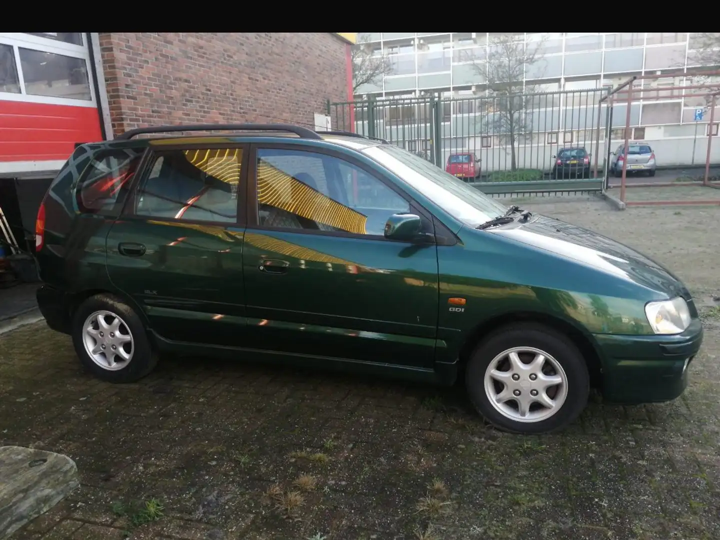 Mitsubishi Space Star Space Star 1.8 GDI GLX Groen - 2