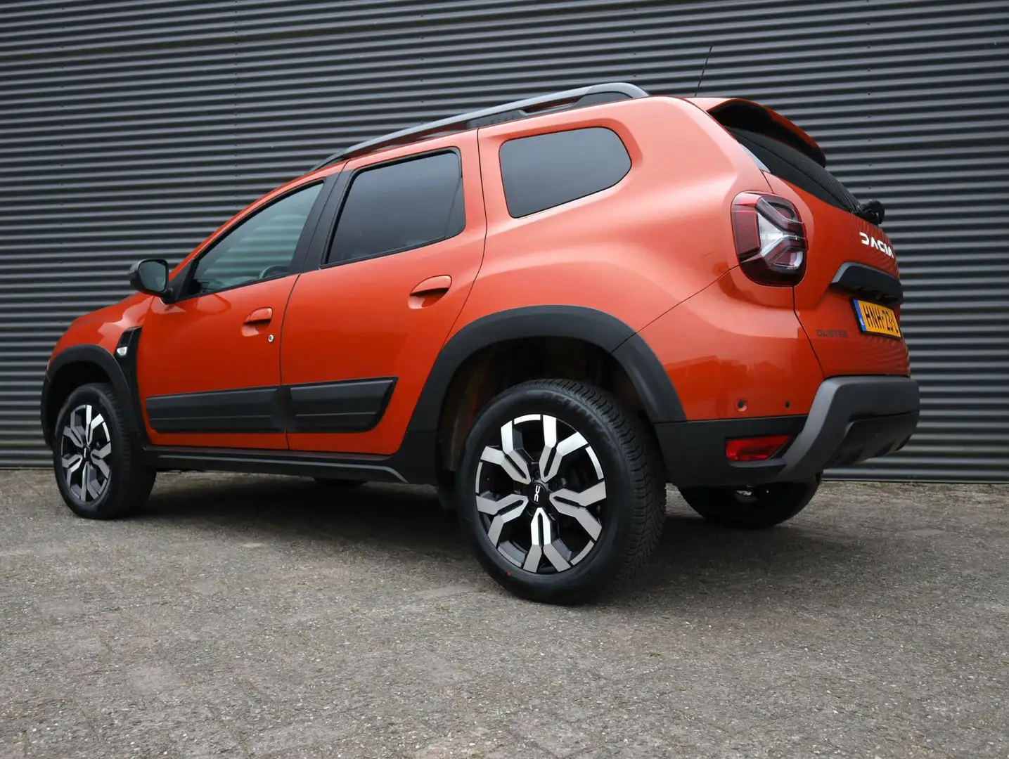 Dacia Duster 1.3 TCe 131pk Journey (Vol-Opties!) 1e eigenaar Oranje - 2