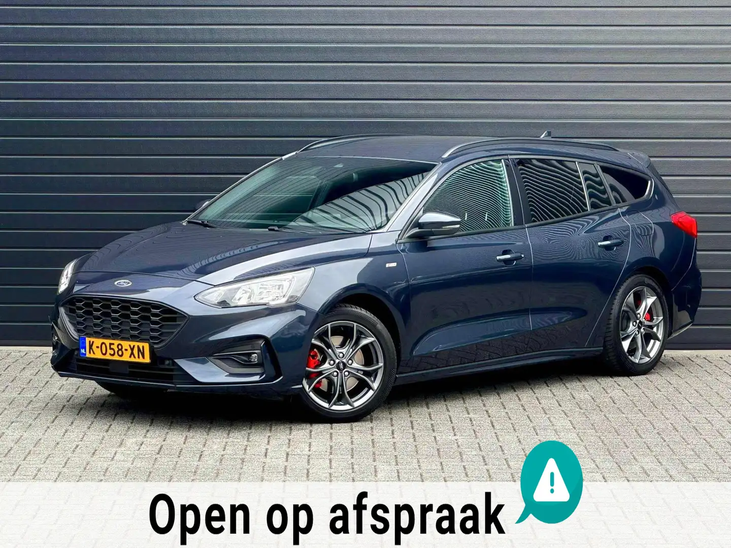 Ford Focus Wagon 1.0 EcoBoost Hybrid ST Line X Business Bleu - 1