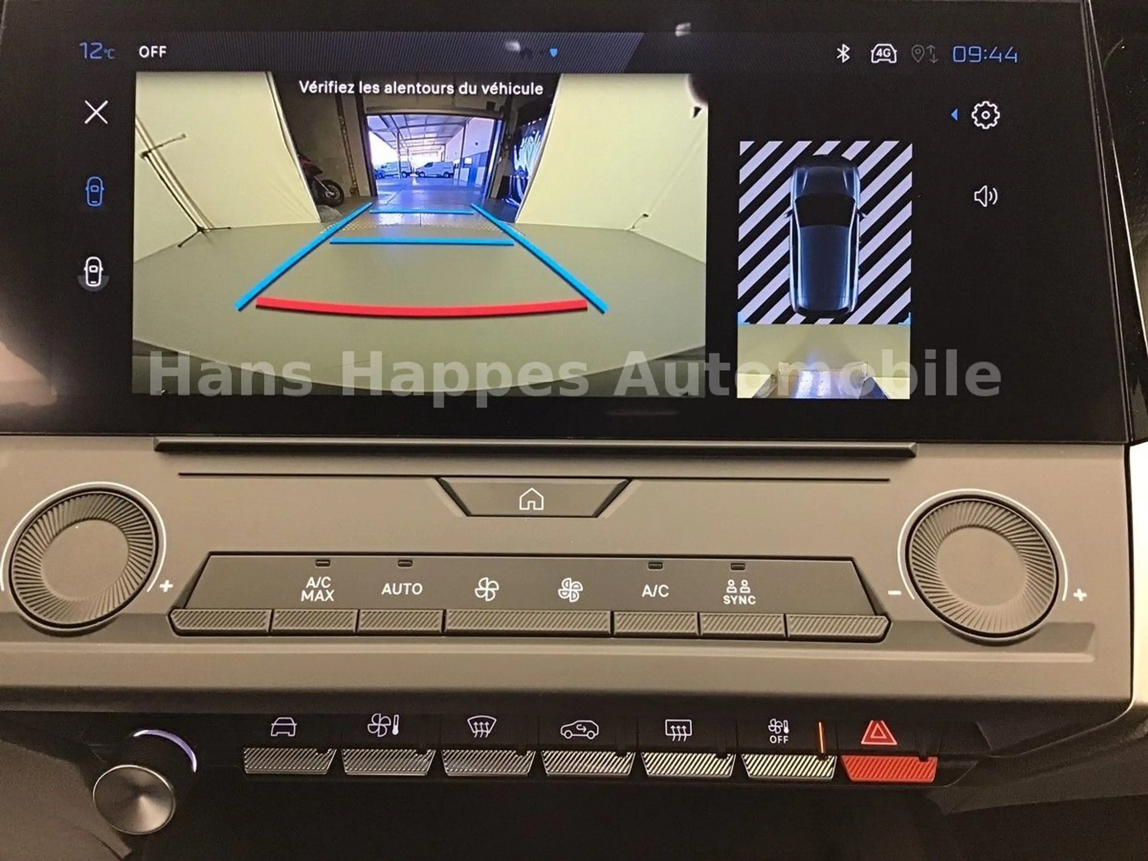 Peugeot 308 Hybrid 145 Business Navi Kamera LED — photo 13